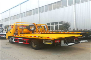 奉节附近拖车救援搭电